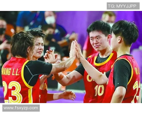 雷斯与贝蒂斯激战正酣双方争夺胜利的精彩瞬间回顾