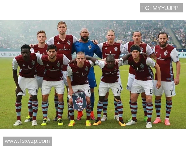 勒沃库森与莱比锡激战正酣谁能在德甲赛场笑到最后